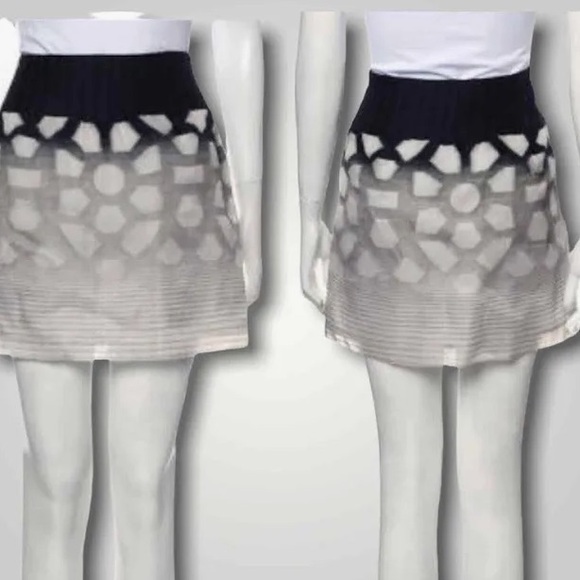 Diane Von Furstenberg Dresses & Skirts - 😍DVF Silk blend Seira Skirt Hexagon